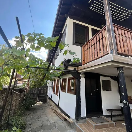 Villa дядо добревата къща